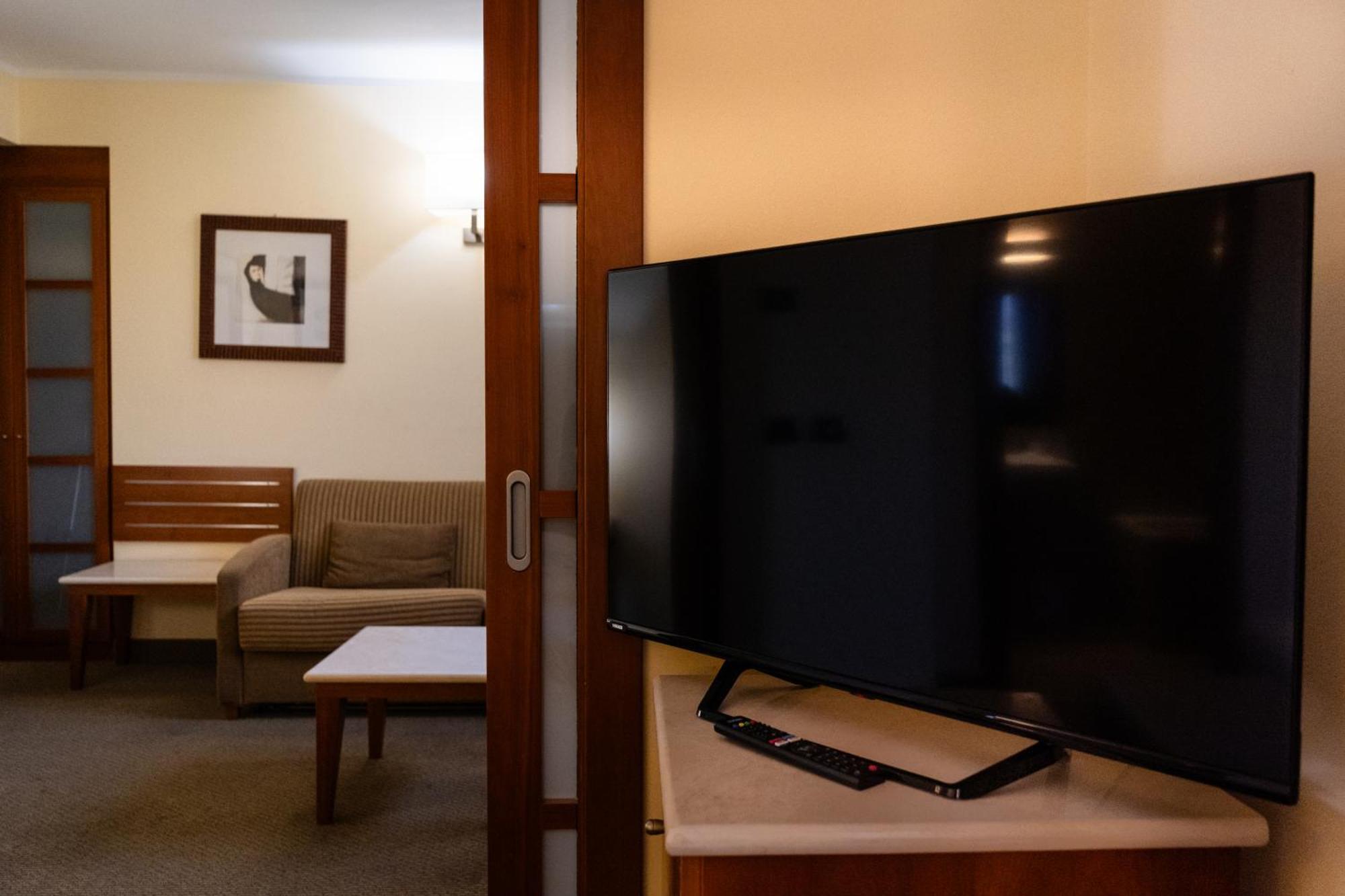 Hotel Airone - Ombrellone Incluso Al Bagno Dolce Vita A Marina Dal 1 Giugno Al 15 Settembre โกรเซตโต ภายนอก รูปภาพ
