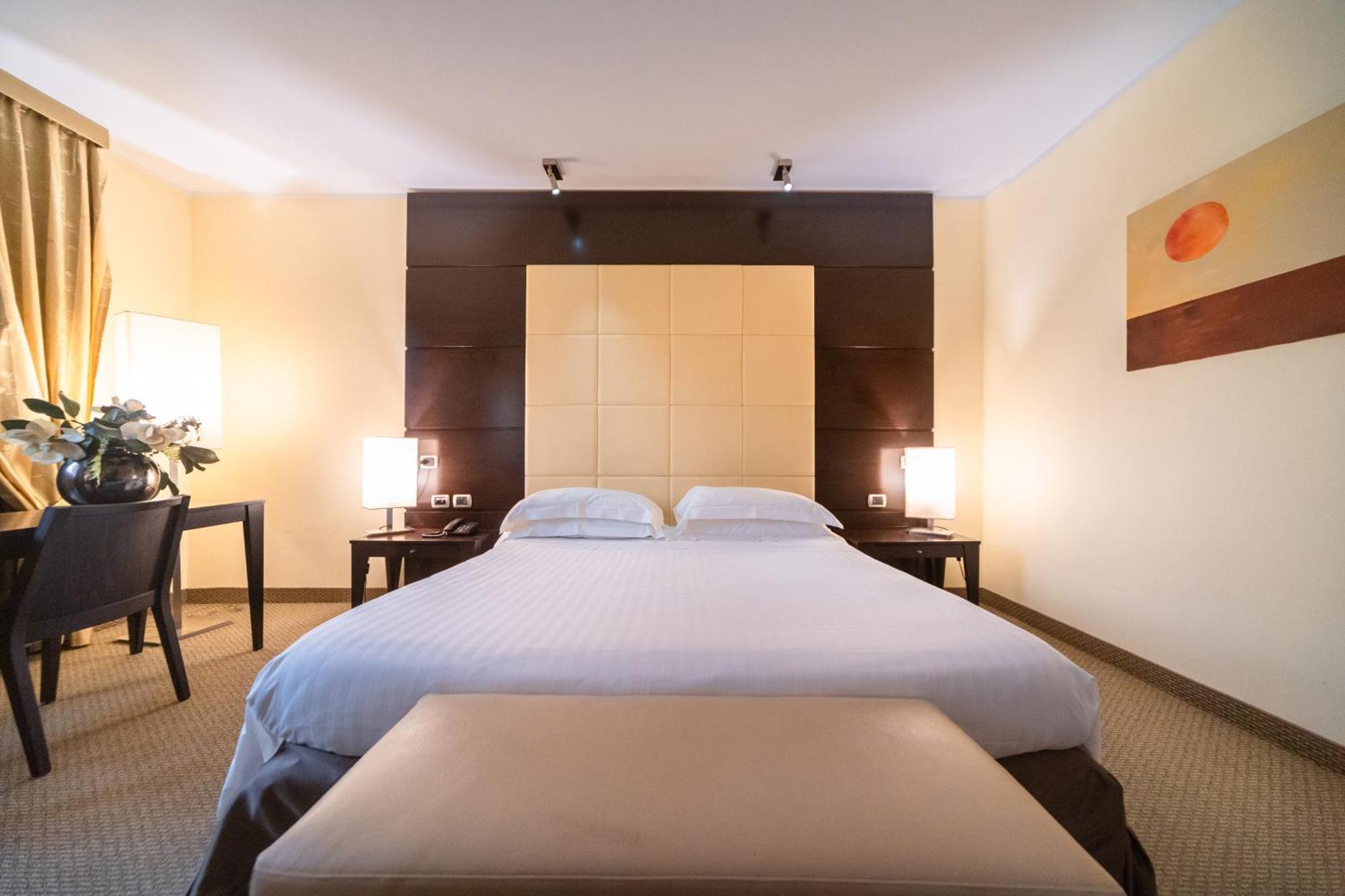 Hotel Airone - Ombrellone Incluso Al Bagno Dolce Vita A Marina Dal 1 Giugno Al 15 Settembre โกรเซตโต ภายนอก รูปภาพ