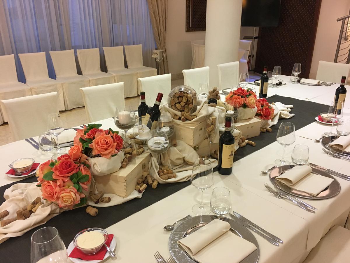 Hotel Airone - Ombrellone Incluso Al Bagno Dolce Vita A Marina Dal 1 Giugno Al 15 Settembre โกรเซตโต ภายนอก รูปภาพ