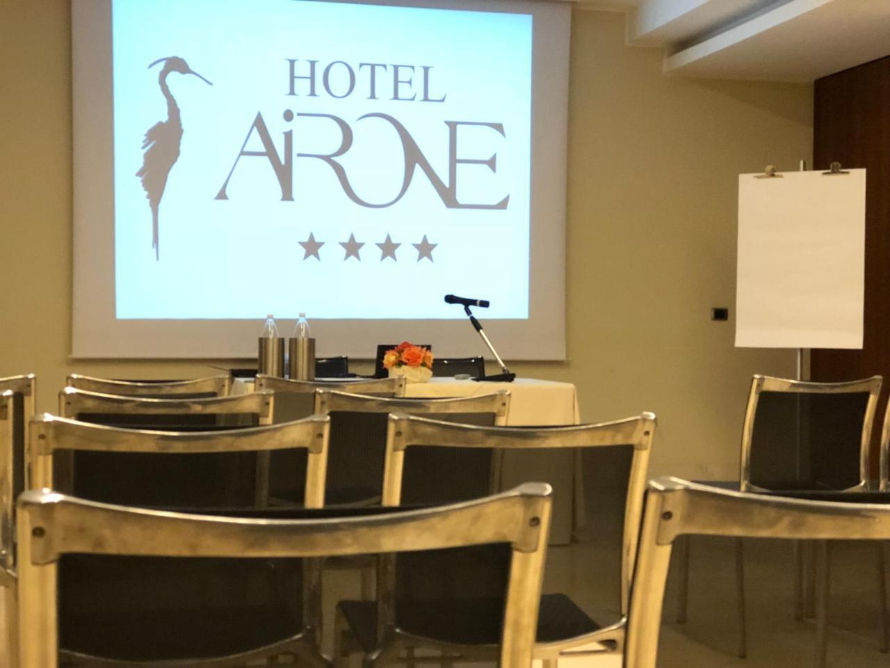 Hotel Airone - Ombrellone Incluso Al Bagno Dolce Vita A Marina Dal 1 Giugno Al 15 Settembre โกรเซตโต ภายนอก รูปภาพ
